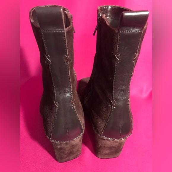 Linea Paolo Suede Ankle Boot - Picture 5 of 10